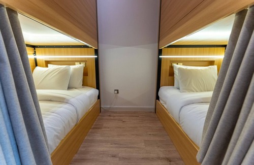 Madinat Zayed Cabin | Ultimate Beachfront Capsule Beds at Kite Beach and Sunset Beach!