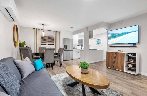 South Oceanside Condo | Ultimate Oceanside Retreat | Tower 9 Across from the Beach