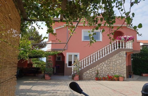 Bogovici House | Ultimate Paradise in the Beautiful Coastal City of Malinska.