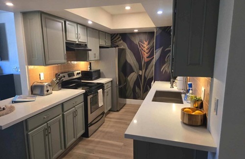 Alhambra Condo | Ultra-Modern Luxe Palm Beach–Inspired Condo | Pool |Girls Getaway
