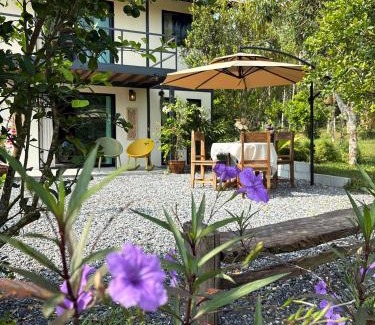 Sadao House | Uma Valley Homestay - Nature Oasis near Hay Yai