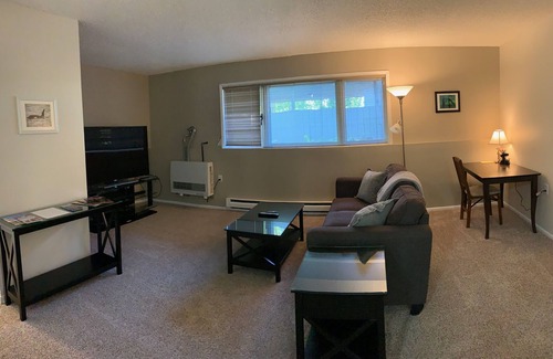 Campbell Park Condo | UMed Retreat II