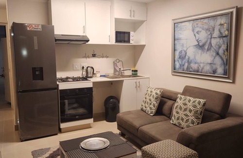 Umhlanga Apartment | UMHLANGA Rocks Bookings apartment NEAR GATEWAY.