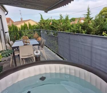 Ribaute-les-Tavernes Apartment | Un vrai havre de sérénité