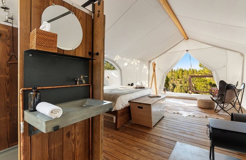Garfield County Cabin | Under Canvas Bryce Canyon