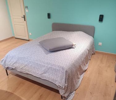 Norges-la-Ville Apartment | Une étape à Norges-la-Ville !