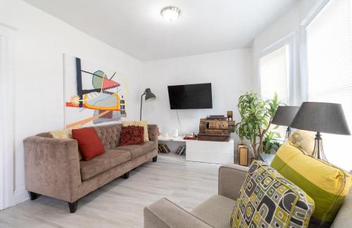 Detroit House | Unforgettable Detroit Stay: 4-Bedroom Haven wWiFi