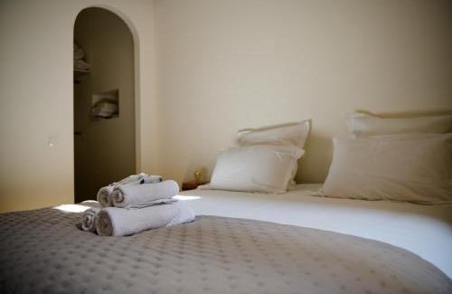 Saint-Michel - Nansouty - Saint-Genes Apartment | Unforgettable Stay Heart of Bordeaux Historical City Center