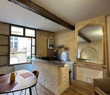 Saint-Michel - Nansouty - Saint-Genes Apartment | Unforgettable Stay Heart of Bordeaux Historical City Center