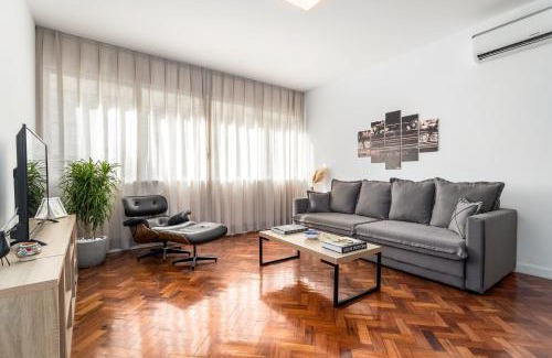 Copacabana Apartment | Unhotel - Charmoso Apartamento Temporada com 3 quartos em Copacabana