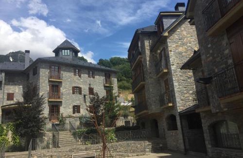 El Pueyo de Jaca Apartment | Unifamiliar El Pueyo de Jaca, Panticosa