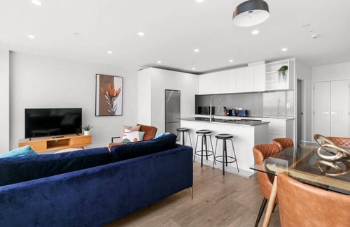 Auckland Central Business District Apartment | Union Green Apt w Stunning Views & Free Parking