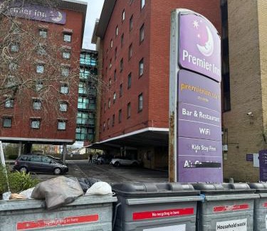 Southampton City Centre Apartment | Unique city center apartment with free parking