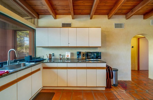 Tucson House | Unique Home/Private/5 BR 2 BA/Yoga/4 Acres