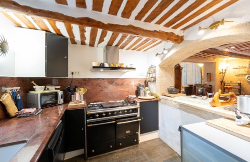 Eygalieres Other | Unique in Provence: the Mas Mirabelle in Eygalières