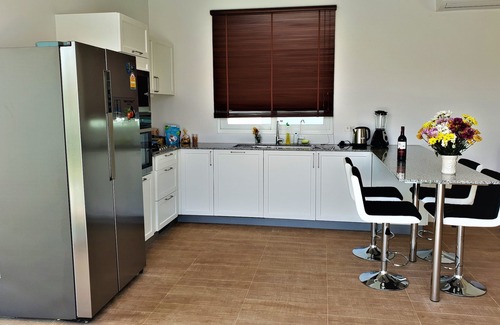 Hua Hin Villa | Unique luxury infinity pool villa at Hua Hin!