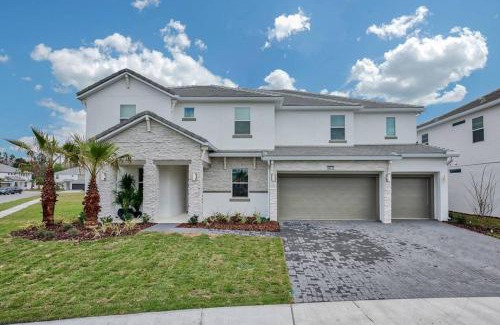 Kissimmee House | UNIQUE MASTERPIECE15 Suites Sleeps 30 SON101