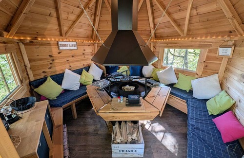 Mantoche Cottage | Unique Stays by the Saône River