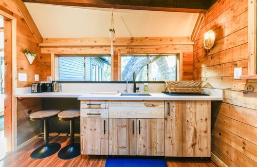 Topanga Cabin | Unique Topanga Retreat 3-Building Compound