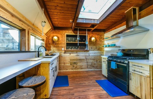 Topanga Cabin | Unique Topanga Retreat 3-Building Compound