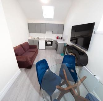 Cobh Apartment | Unit 1 Island View Apartments - Town Centre Walk To Everything