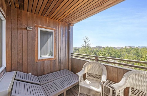 Napeague Apartment | Unit 1914- Ocean Colony Beach and Tennis Club