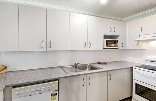 Coolum Beach Apartment | Unit 2 'Biriny Lodge'