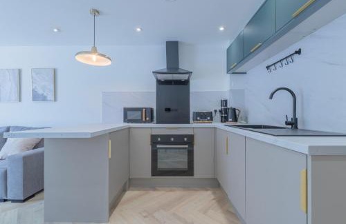 Sheffield Apartment | Unit 3 Modern & Comfy 1-BR Flat, Free Wi-Fi, Prime Location, WIFI