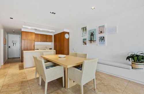 Rainbow Beach House | Unit 3 Plantation Resort Rainbow Beach