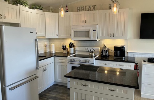 North Truro Condo | Unit #48 - 2nd Floor Deluxe Studio with A/C