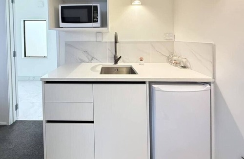 Rotorua Hotel | Unit 8, Fenton Summer Lodage