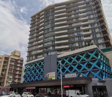 South Beach Apartment | Unit 802 Ten South