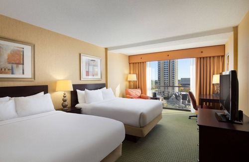 Walnut Street Hotel | University Plaza Hotel and Convention Center Springfield