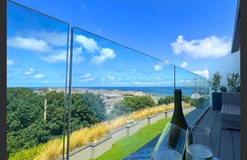 St Ives House | Uno St Ives - Luxury Serviced Accommodation