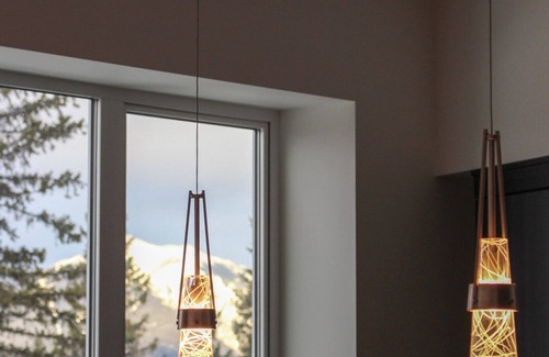 Golden House | Unparalleled Modern Luxury with Panoramic Mountain Views 4Br/3.5Ba