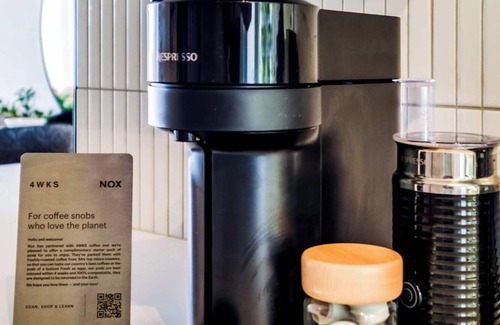 Bantry Bay Apartment | Unwind at Contemporary Alanda Apartment