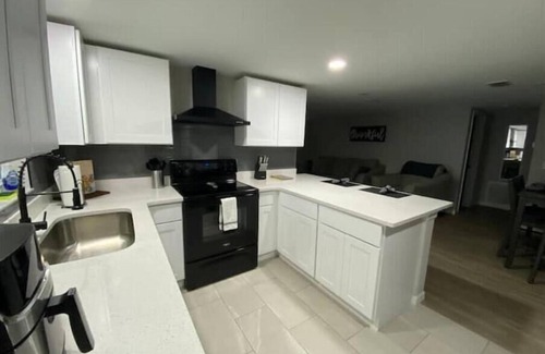 Pine Ridge House | “Unwind. Relax. Escape.”