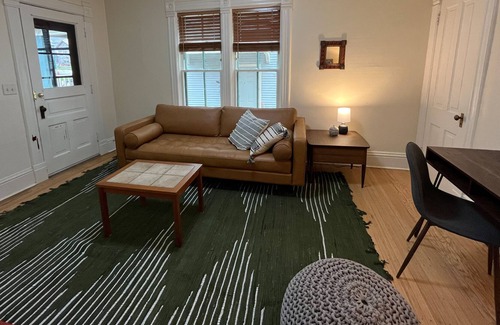 Marquette House | Updated 3 bedroom in the heart of Madison