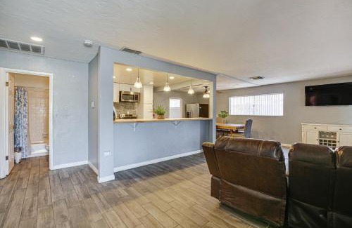 El Centro House | Updated El Centro Home with Private Patio