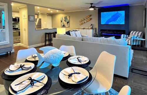 Mid America Condo | Updated ‘Lake Daze’ Condo w/Amazing Pool!