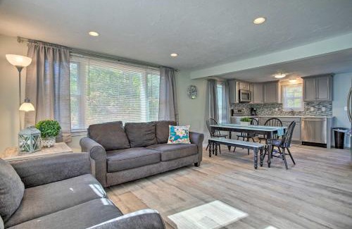 Plymouth House | Updated Plymouth Home Less Than 2 Miles to Waterfront!