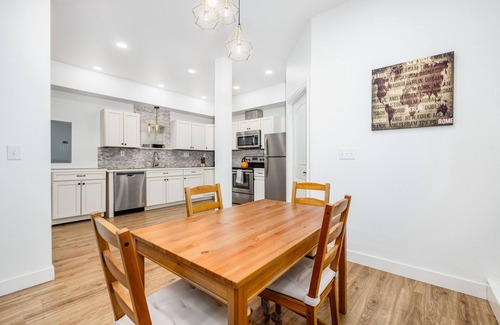 Eagle River Apartment | Updated triplex apartment with washer/dryer - quiet location close to town