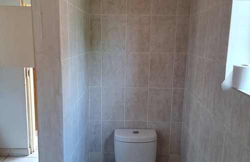 Greater Johannesburg Metropolitan Area Cottage | Upper Echelon