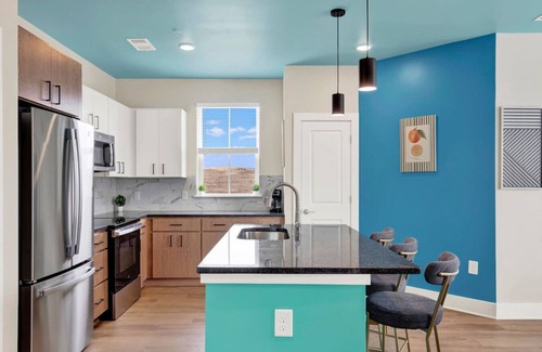 Pooler Apartment | Upscale 2BR Getaway | Minutes to Savannah