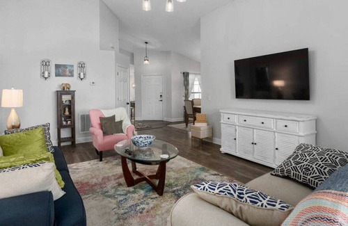 Westbury House | Upscale 3BDR, Pool, WFH, Close to Disney