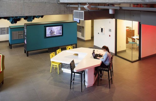 West Woodland Apartment | Upscale Ballard 2BR w/ BBQ, Lounge & W/D, onsite retail, by Blueground