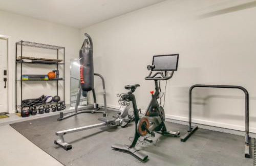 Brownsville House | Upscale Brownsville Home Work, Play and Swim!