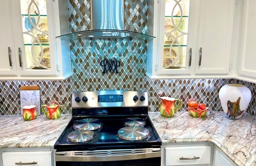 Drayton Condo | Upscale Comfort
