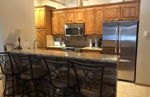 Taos Ski Valley Apartment | Upscale Condo - Walk to the lifts, restaurants and base area in Taos Ski Valley