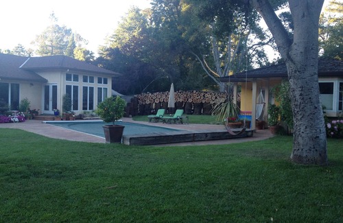 Portola Valley House | Upscale Home in Nature of Portola Valley near Stanford/280-4BD/2BA/Pool/Hottub